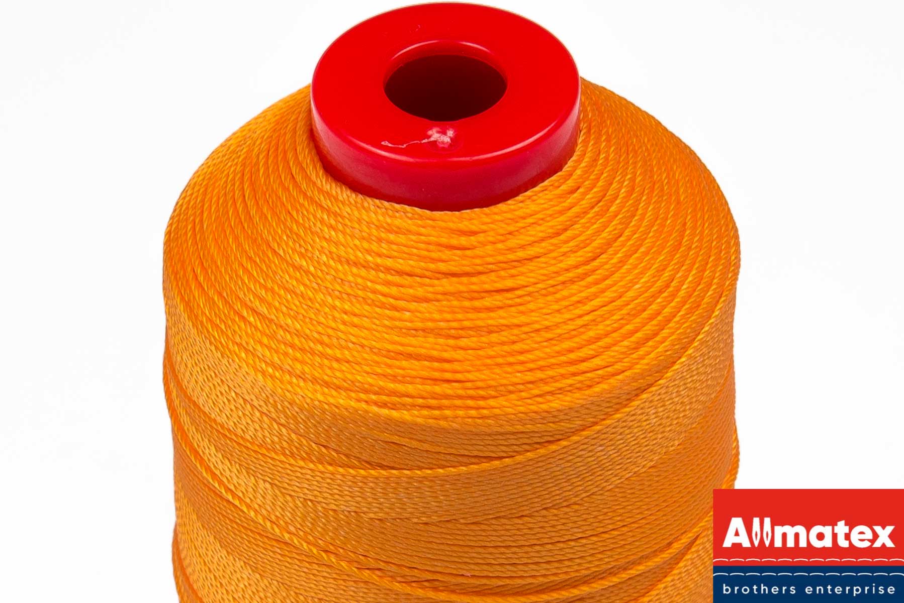 Нить Polyart №10 (290Л) светло-оранжевая 1109